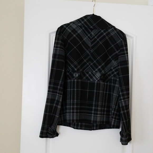 Jacket - Picture 3 of 3